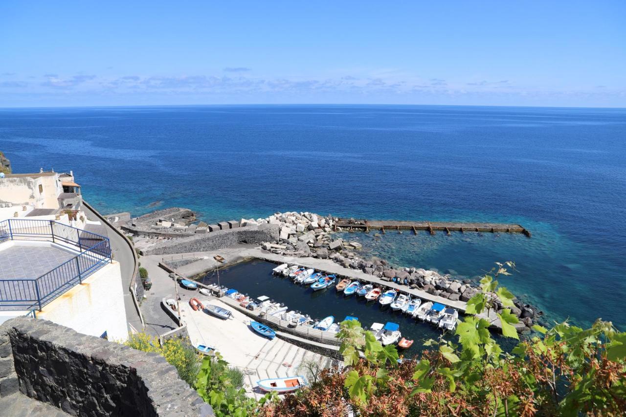 Casa Vacanze Lorenzo Villa Malfa  Luaran gambar