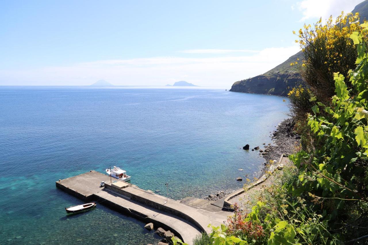 Casa Vacanze Lorenzo Villa Malfa  Luaran gambar