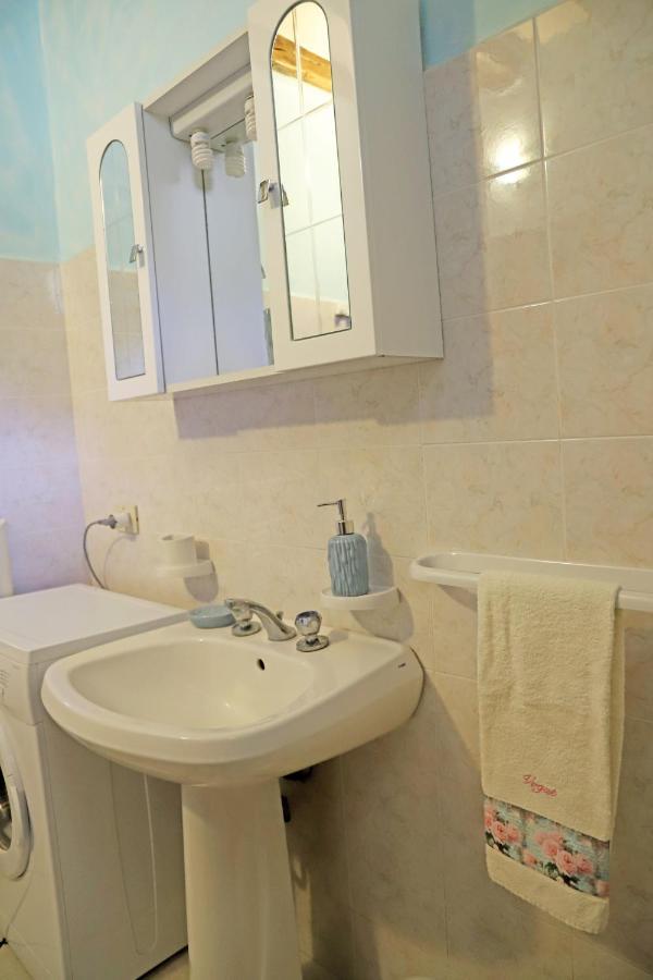 Casa Vacanze Lorenzo Villa Malfa  Luaran gambar